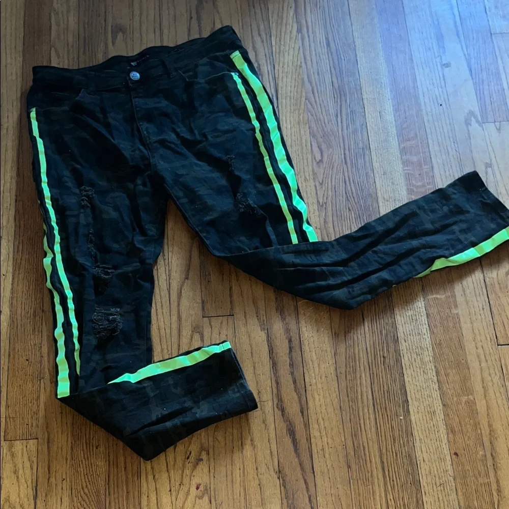 Waimea Men's Green & Black Skinny Jeans with Neon Green Stripes size 36 - Picture 2 of 6